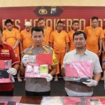 Satgas Pamtas RI-PNG Layani Kesehatan Masyarakat Kampung Karubate Papua