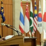 Pasukan Perbatasan RI-PNG Ajak Warga Main Bola Volly