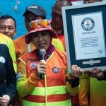 Sambut HUT ke-74, Wanita Selam Indonesia Pecahkan Rekor Dunia Baru