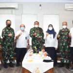 Panglima TNI Meninjau Pelaksanaan PPKM Skala Mikro di Surabaya