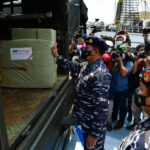 KSAL Lepas Dua Puluh Tiga Truk Bantuan Sosial “TNI AL Peduli dan Berbagi”