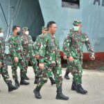 Marinir Dirikan Posko Kesehatan di Lewoleba Lembata