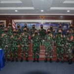Tiba di Sabu Raijua, KRI AMY-351 Laksanakan Misi Kemanusiaan Bencana Alam Banjir dan Tanah Longsor
