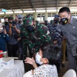 Melalui Patroli Simpatik, Satgas Yonif 751 Berikan Pengobatan Gratis Kepada Masyarakat Lanny Jaya