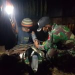 Prajurit TNI Yonif RK 751/VJS Bantu Pengecoran Masjid di Jayapura