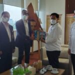 Sambut HUT Batalyon ke-57, Satgas Yonif RK 751/VJS Menebar Senyum di Pegunungan Tengah Papua