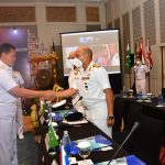 Tiba di Bandung, Presiden Jokowi Bagikan Bantuan Sosial di Pasar Cicaheum