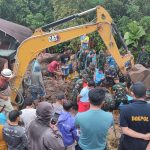 Panglima TNI Olahraga Bersama Taruna AAU