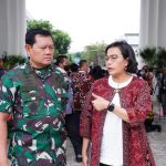 Panglima TNI Olahraga Bersama Taruna AAU