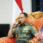 Erupsi Gunung Marapi di Sumbar Sebabkan Sungai Berwarna Coklat Gelap