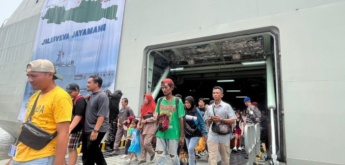 Pemudik Gratis Jalur Laut: Hangatnya Sambutan di Semarang dan Surabaya