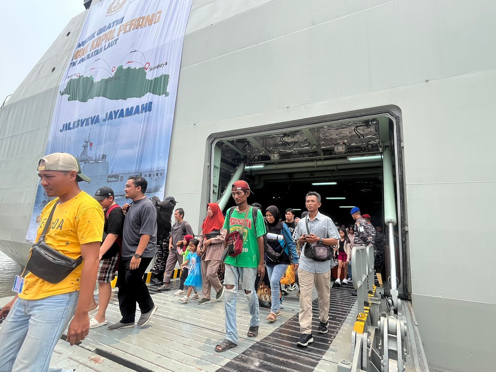 Pemudik Gratis Jalur Laut Hangatnya Sambutan Di Semarang Dan Surabaya