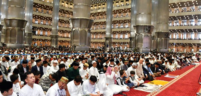 KSAL, Presiden, dan Wapres RI Sholat Idul Fitri di Masjid Istiqlal