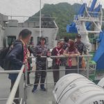 TNI AL Kupang Sambut HUT ke-78 dengan Bakti Sosial, Anak Yatim Piatu Diberi Sembako dan Kasih Sayang