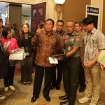 Menkes Budi Sebut Laki-laki dengan Ukuran Celana 33 Lebih Cepat Menghadap Allah