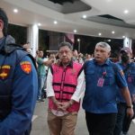 Serahkan Laptop ke Ponpes Sunan Pandanaran, Gibran Dorong Santri Kuasai AI dan Blockchain