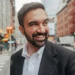 Karyawan dengan Gaji di Bawah Rp6,2 Juta Bakal Gratis Naik MRT, TransJakarta dan LRT