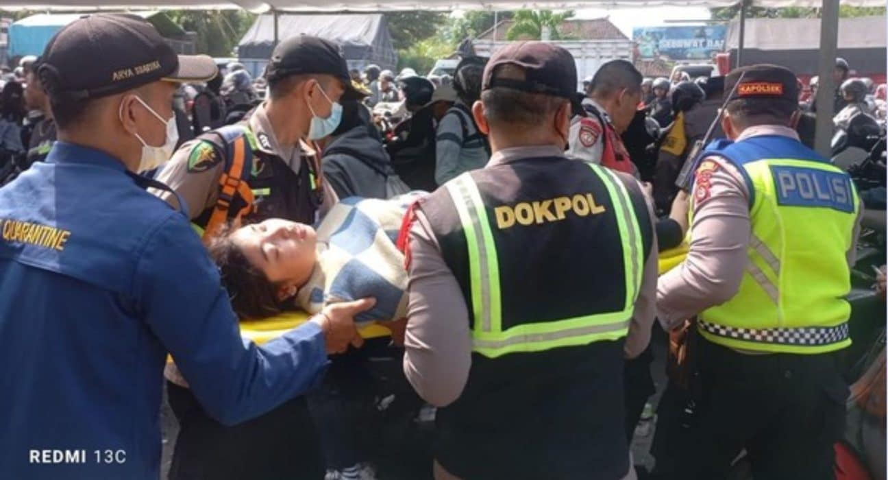 17 Pemudik Tumbang Akibat Macet Parah di Gilimanuk Bali