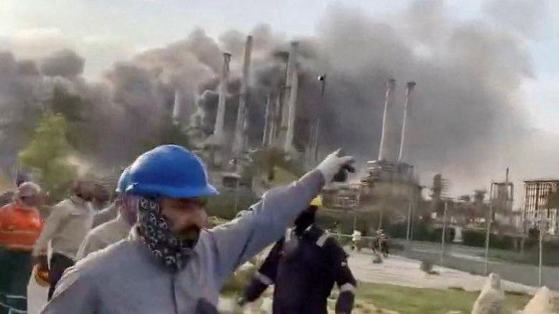 Fasilitas Vital Saudi Aramco Diserang Drone, Iran Diduga Dalang