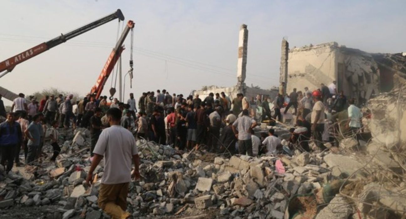 Iran Bersumpah Lakukan Pembalasan Tegas Setelah Serangan AS dan Israel Tewaskan Anak-Anak