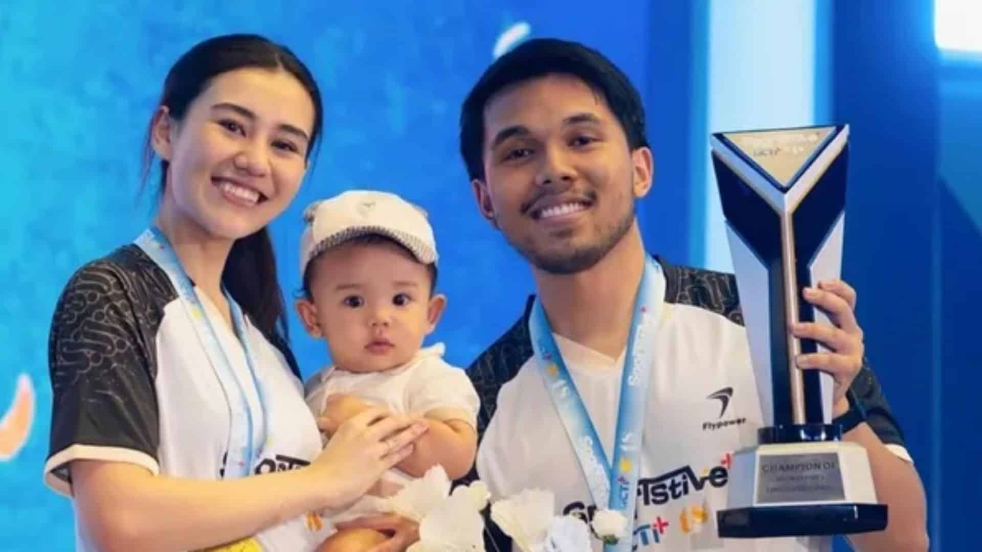 Aaliyah-Thariq Tanding Badminton, Baby Arash Naik Podium