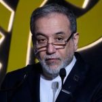 Ngeri! Pemotor Listrik di Cengkareng Disiram Air Keras