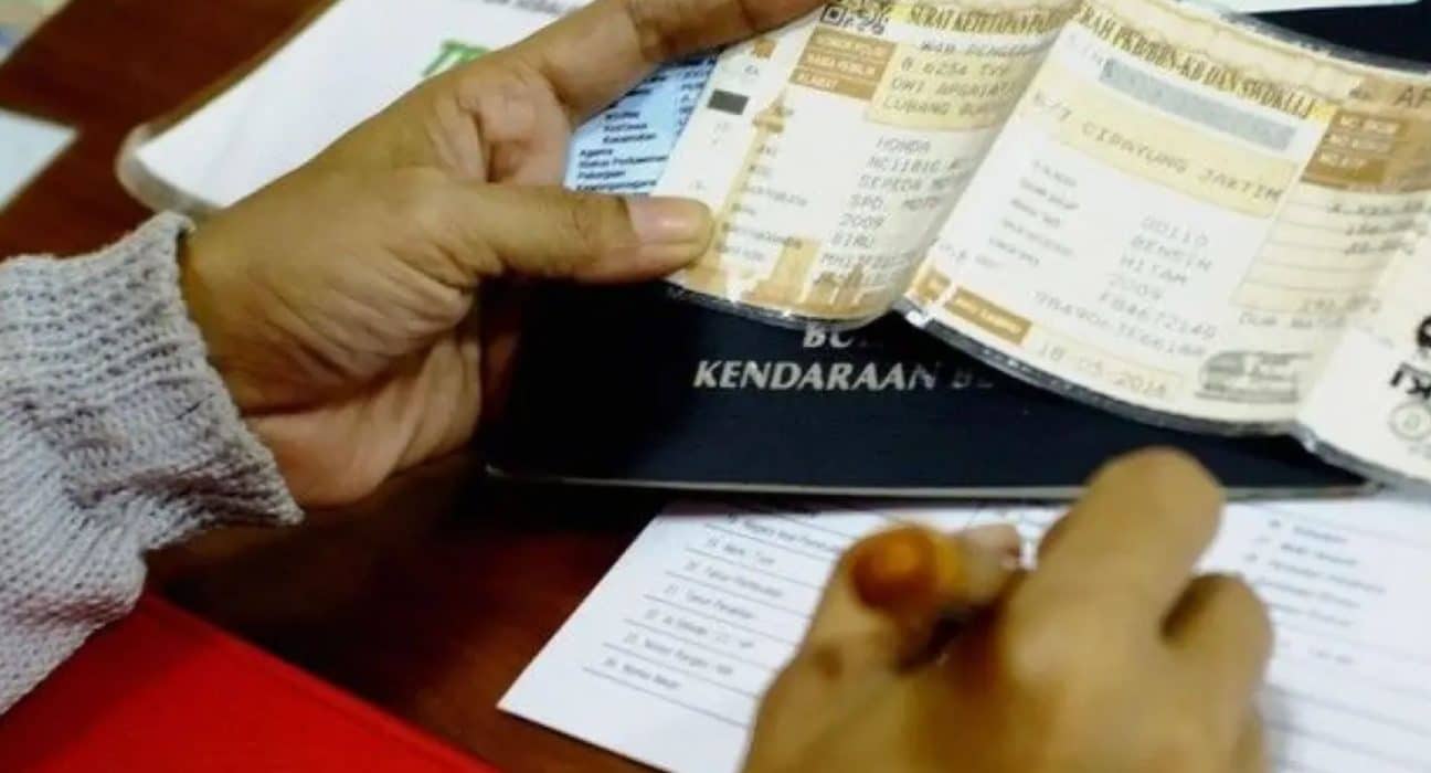 Cara Perpanjang STNK Tanpa KTP Lama, Cukup Balik Nama