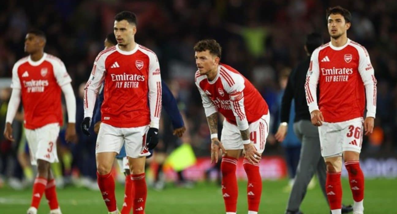 Fans Arsenal Siap Gugat Klub Sendiri, Ini Alasannya