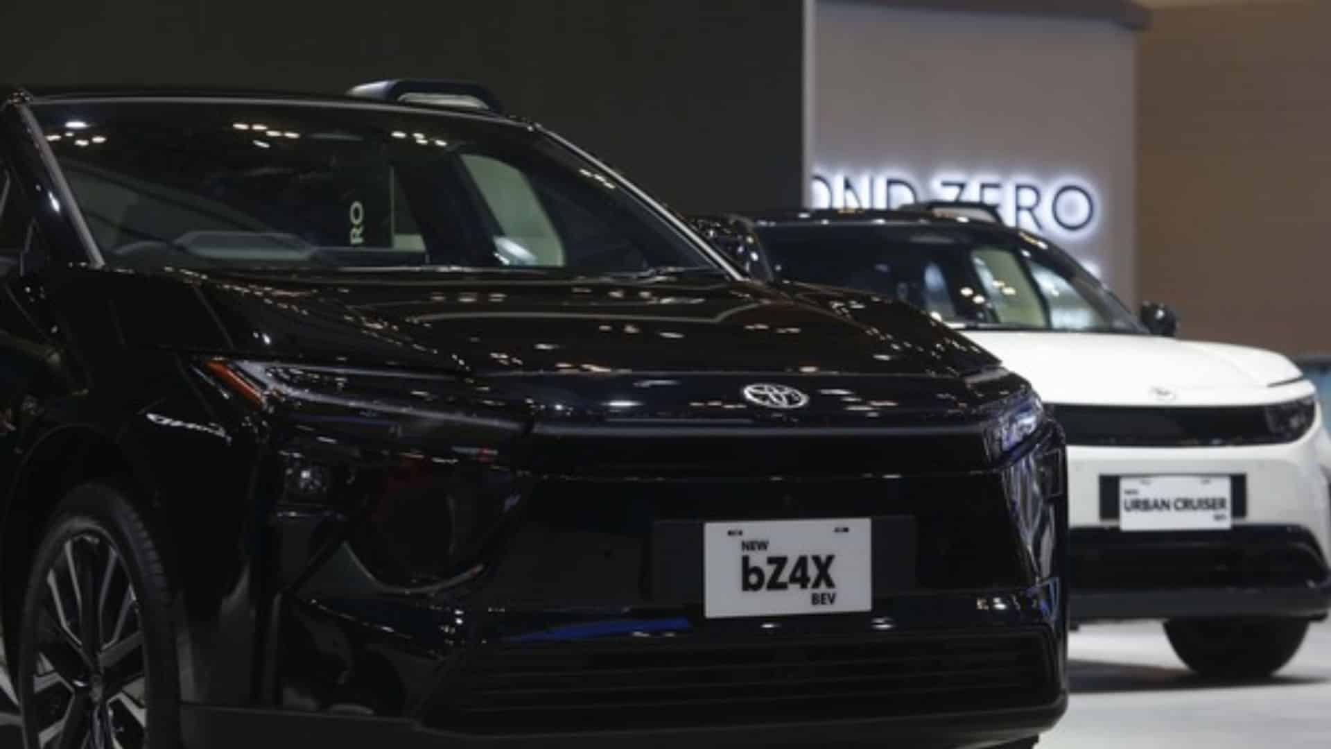 Intip Penjualan Mobil Listrik Toyota Terbaru di Indonesia