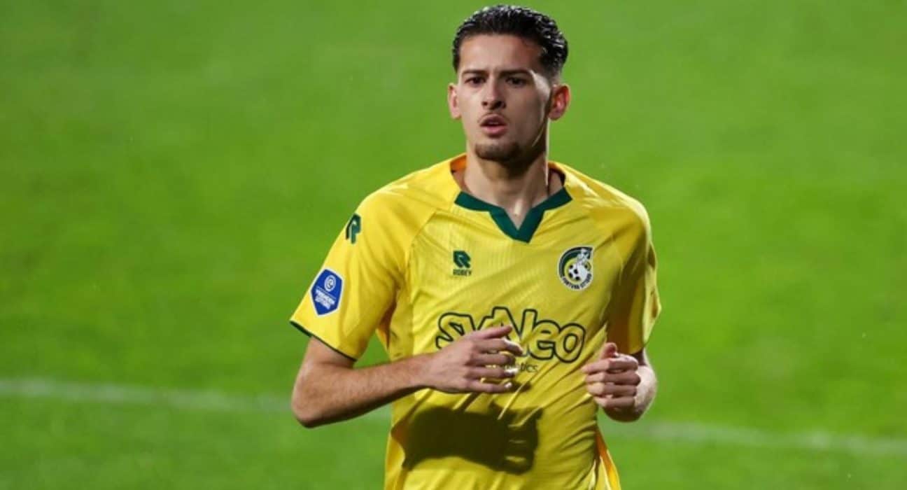 Justin Hubner, Cederai Lawan & Sindir Paspoortgate