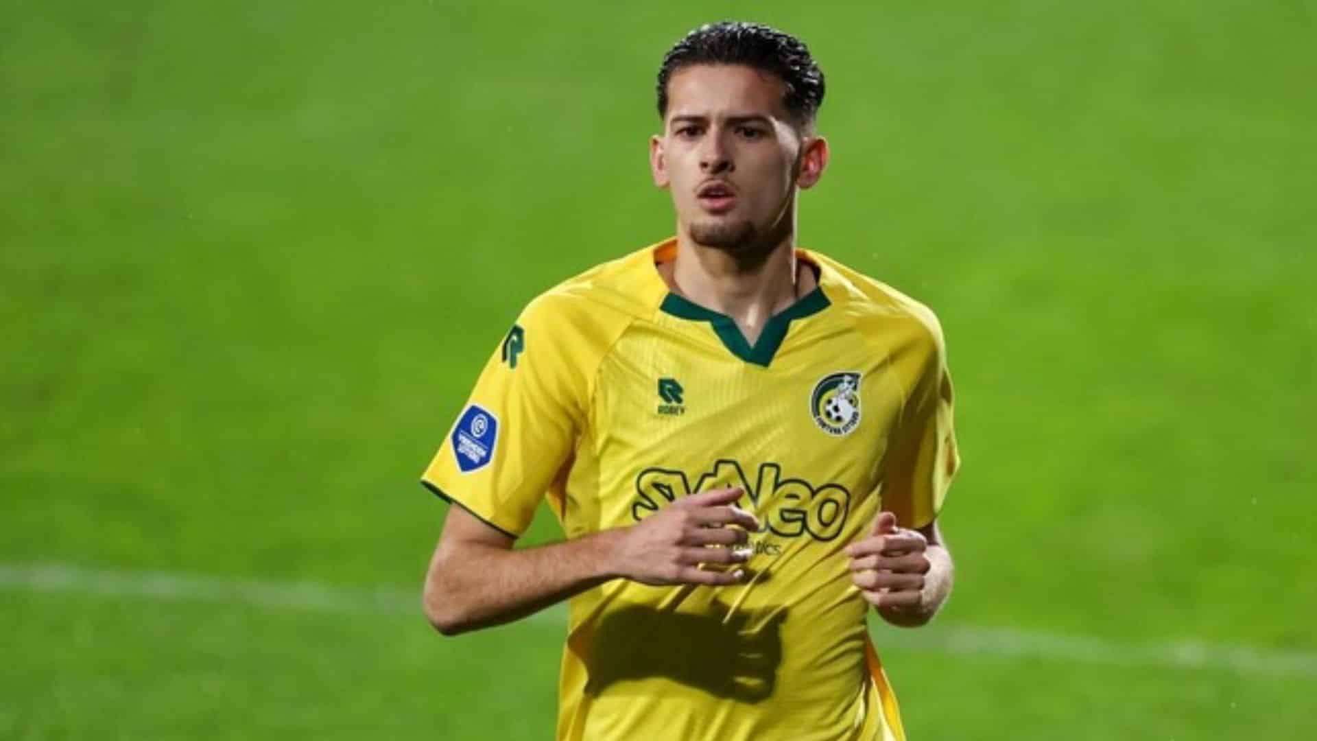 Justin Hubner, Cederai Lawan & Sindir Paspoortgate