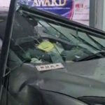 Aksi Nekat Sopir Angkot Jaktim Pecah Kaca dan Lawan Arus