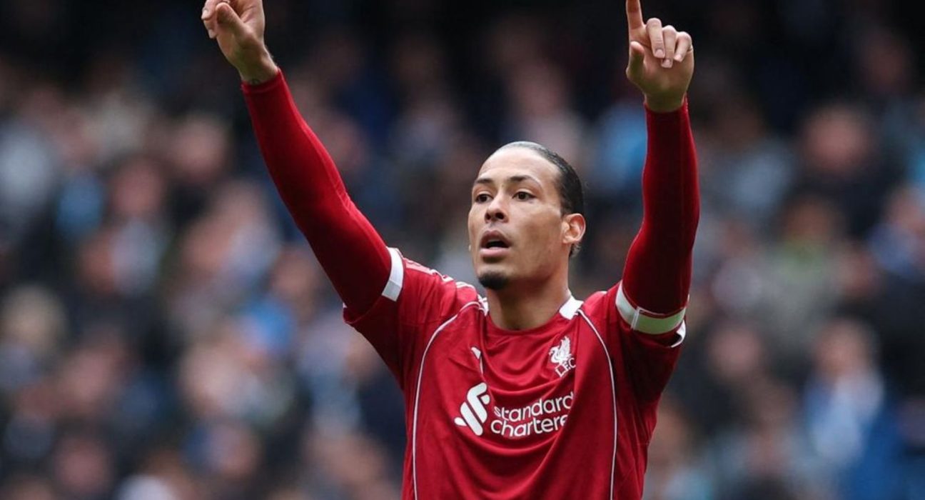 Van Dijk Minta Maaf ke Fans Usai Liverpool Tampil Buruk