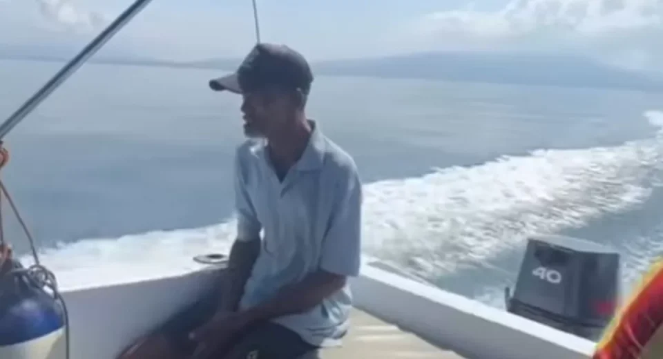 Salah seorang kru kapal, Surakman (60), berasal dari Carita, Pandeglang, Banten. (Foto: Dok. Istimewa)