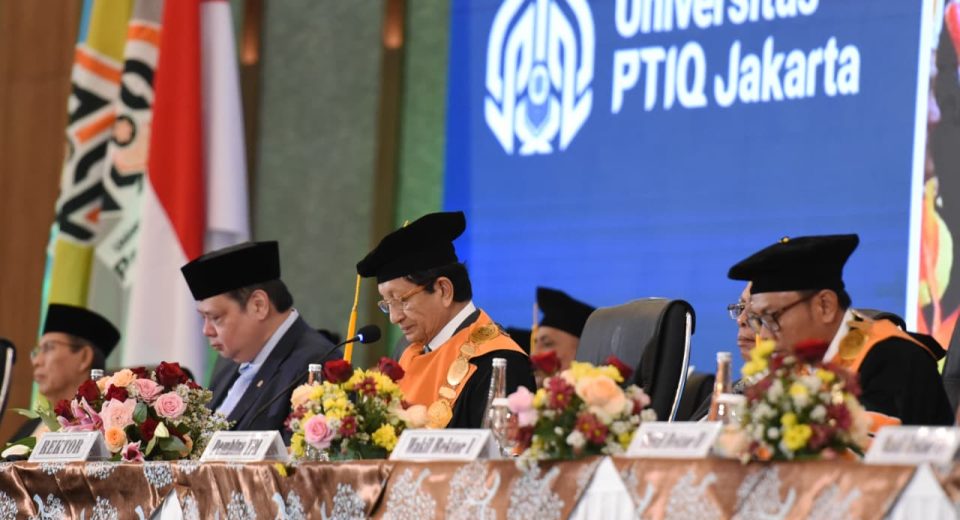 Suasana kegiatan di Universitas PTIQ Jakarta yang dihadiri oleh pimpinan dan jajaran civitas akademika. (Foto: Dok. Universitas PTIQ Jakarta)