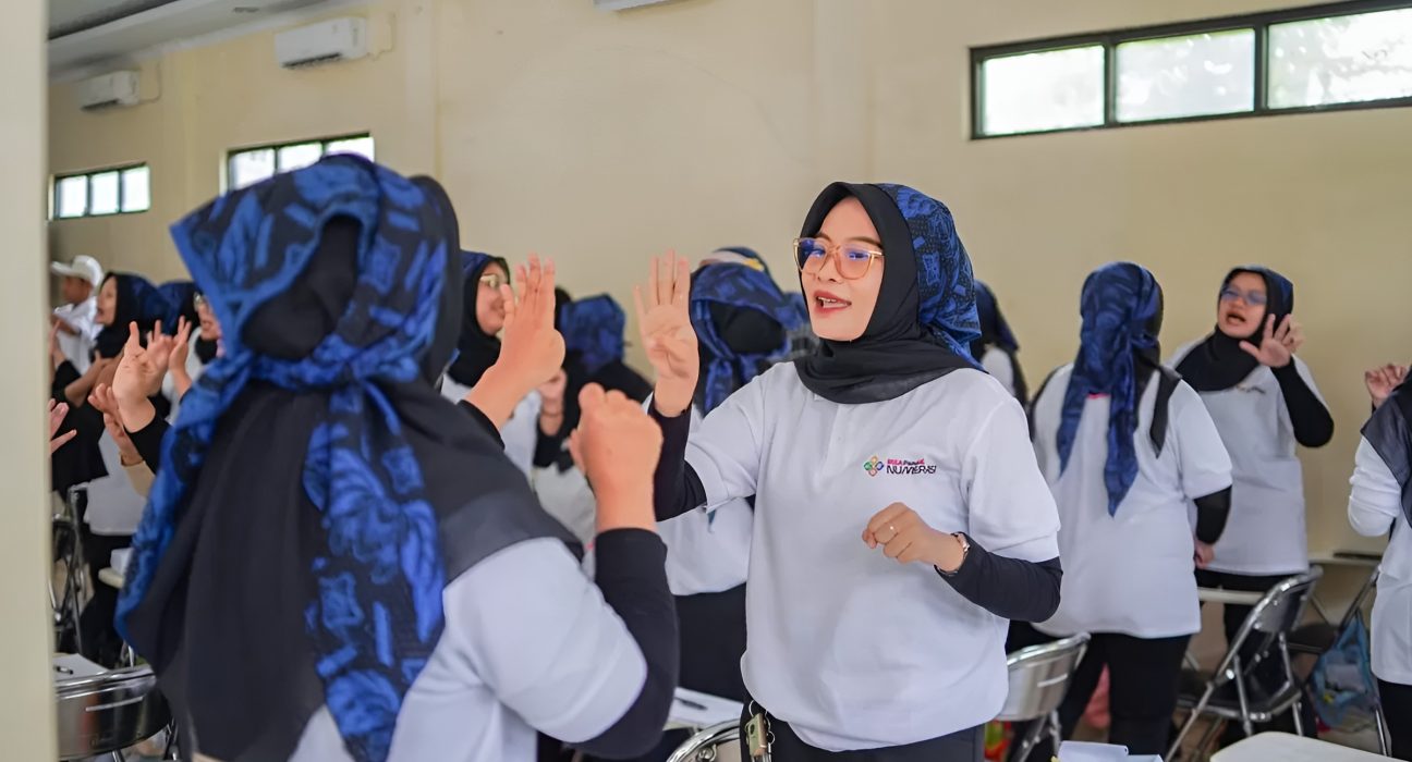 Guru mengikuti pelatihan BISA PandAI Numerasi dari TelkomGroup untuk memperkuat pembelajaran matematika dan STEM di sekolah wilayah 3T.